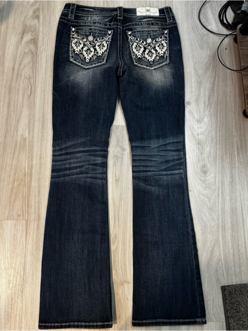 Miss Me Dark Wash Aztec Embroidered Chloe Boot Cut Jeans NWOT size 29 M3335B - Picture 6 of 14